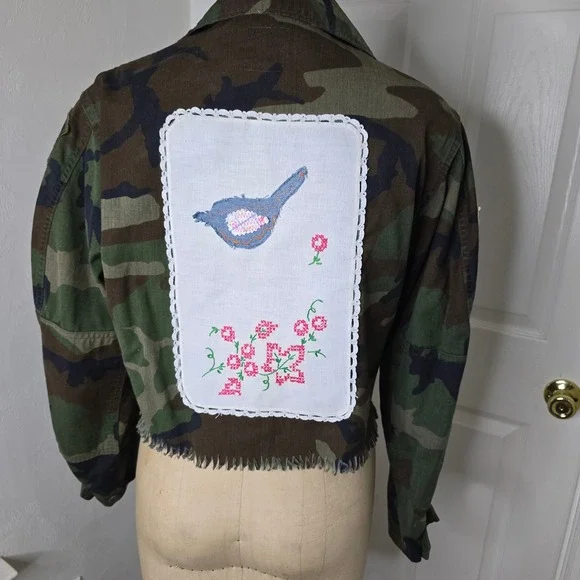 Upcycled sweet heat vintage army jacket lace patches womens OS - Picture 5 of 7